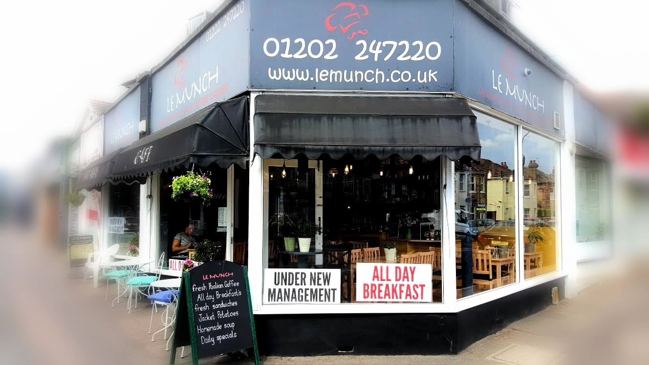 Le Munch Cafe